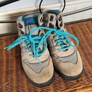 Vintage Merrell hiking boots women’s size 7